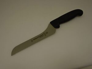 made in usa 7 inch offset scalloped edge bread knife black handle sg163-7sc