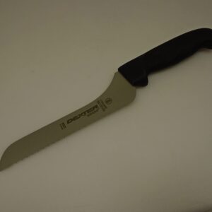 Made in USA 7 inch Offset Scalloped Edge Bread Knife Black Handle SG163-7SC