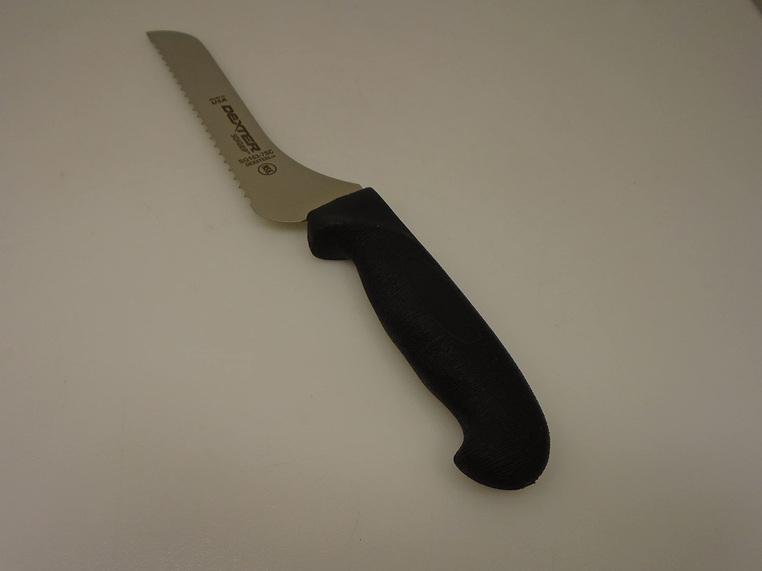 Made in USA 7 inch Offset Scalloped Edge Bread Knife Black Handle SG163-7SC