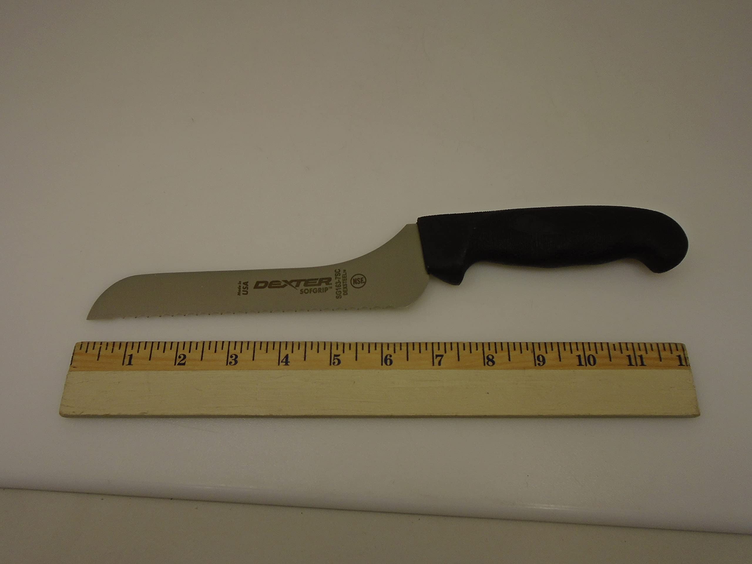 Made in USA 7 inch Offset Scalloped Edge Bread Knife Black Handle SG163-7SC