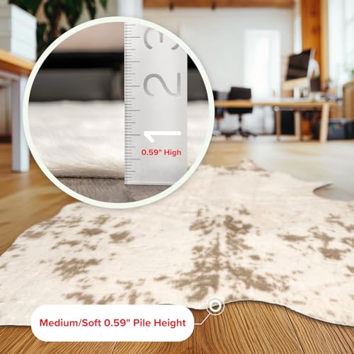 nuLOOM Marcia Machine Washable Faux Cowhide Area Rug, Shaped 5x7, Off-White