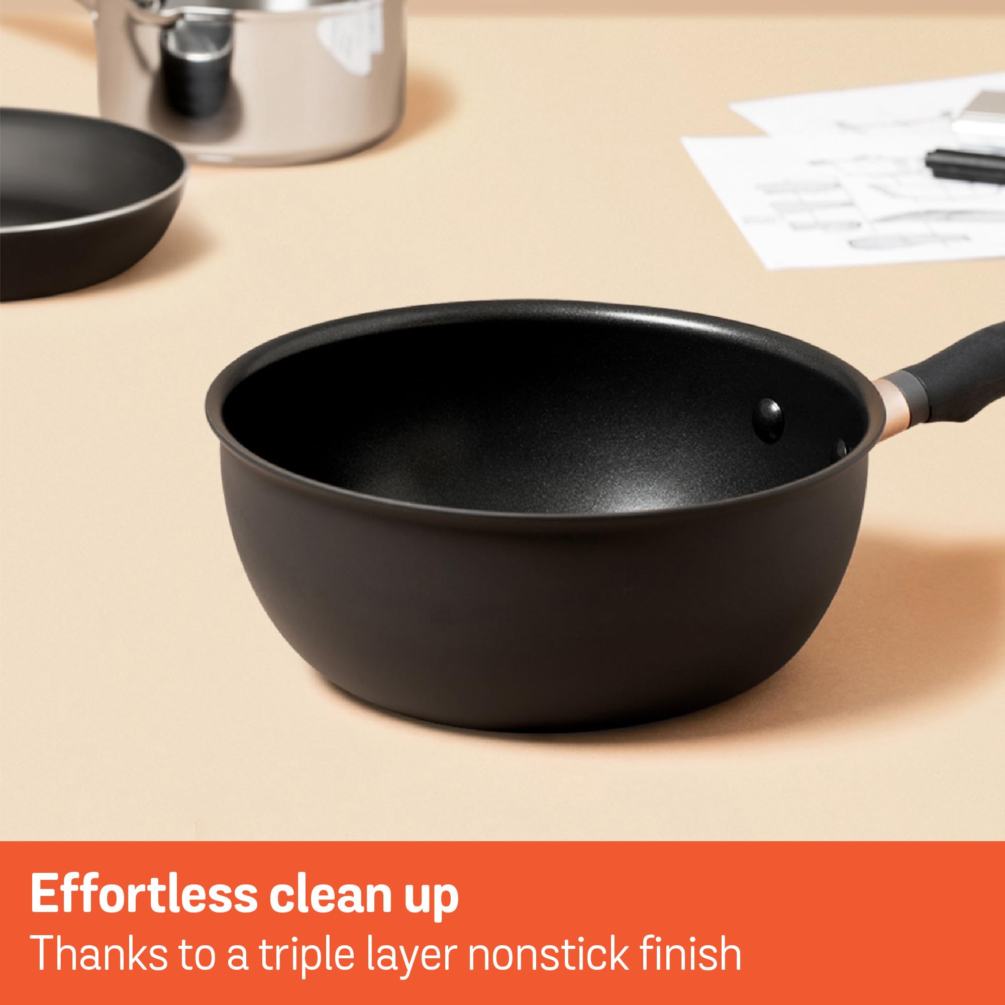 Meyer Accent Series Hard Anodized Nonstick Sauce Pan/Saucepan/Saucier, 3 Quart, Matte Black