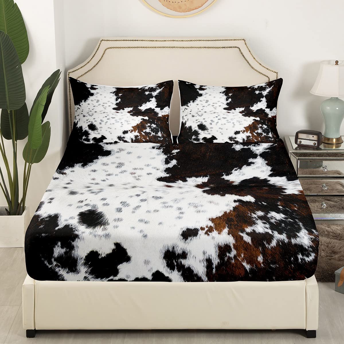 Manfei Cow Fur Sheet Set Full Size White Black Brown Cowhide Bedding Set for Kids Boys Teens Room Decor Animal Skin Print Bed Sheet Set 4pcs with Deep Pocket Fitted Sheet + Flat Sheet + 2 Pillowcases