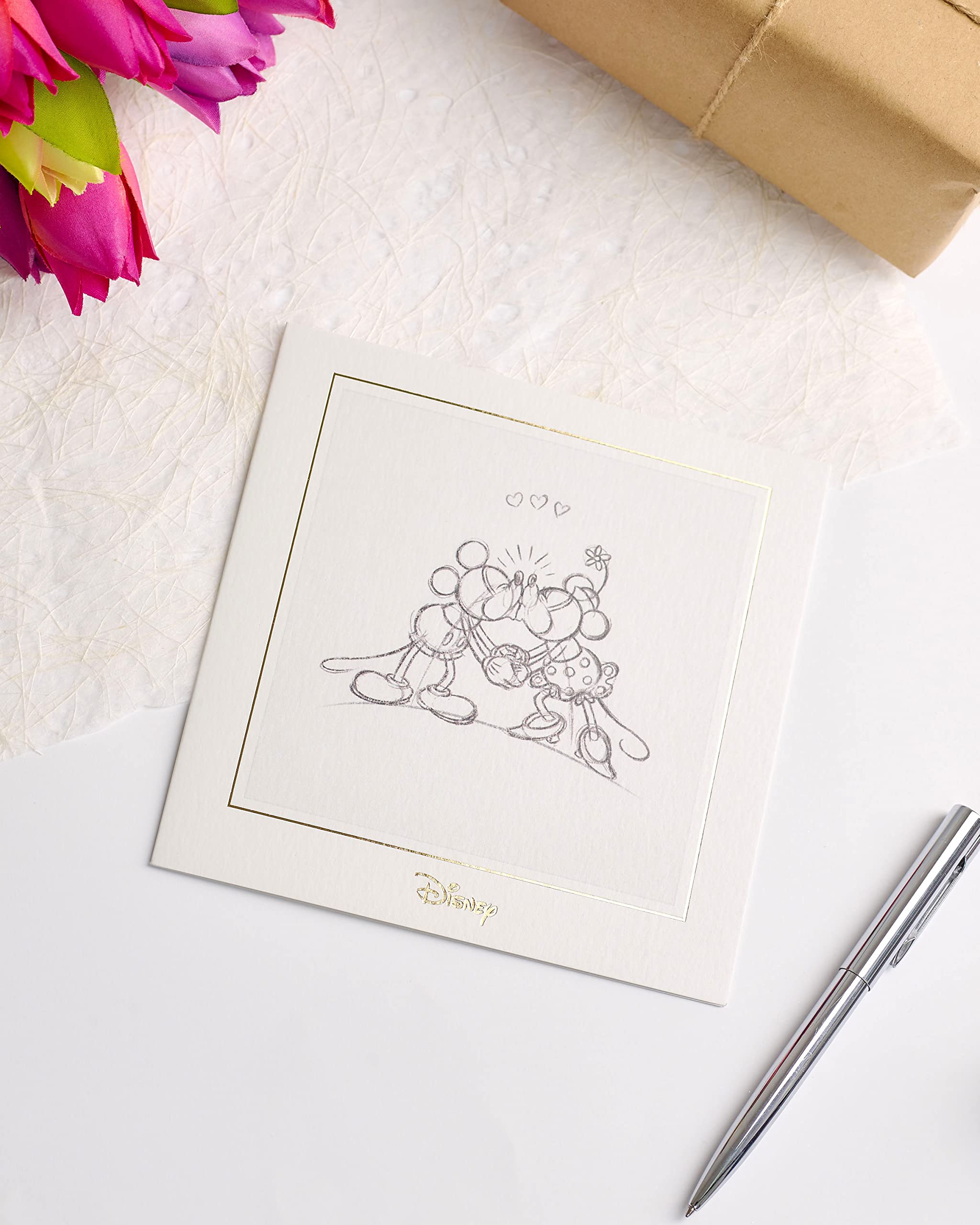 UK Greetings Disney Birthday Card - Minnie Mouse Birthday Card - Mickey Mouse Birthday Card - Birthday Card for Her - Minnie and Mickey Kissing Original Sketch - Blank Card