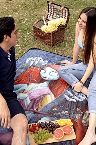 Disney The Nightmare Before Christmas Gang Micro Raschel Fleece Throw Blanket 48" x 60"