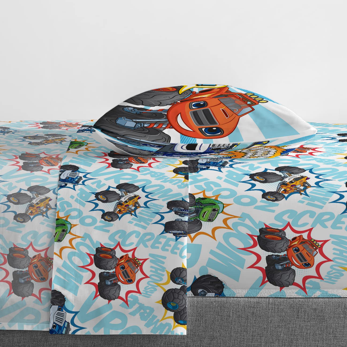 Jay Franco Blaze and The Monster Machines Off to The Races Twin Size Sheet Set - 3 Piece Set Super Soft and Cozy Kid’s Bedding - Fade Resistant Microfiber Sheets (Official Blaze Product)