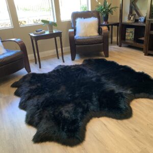 LAMBZY Faux Sheepskin Super Soft Hypoallergenic Silky Shag Rug for Living Room, Kids Room, Sofa (Sexto 6 Pelts 6'x6', Black)