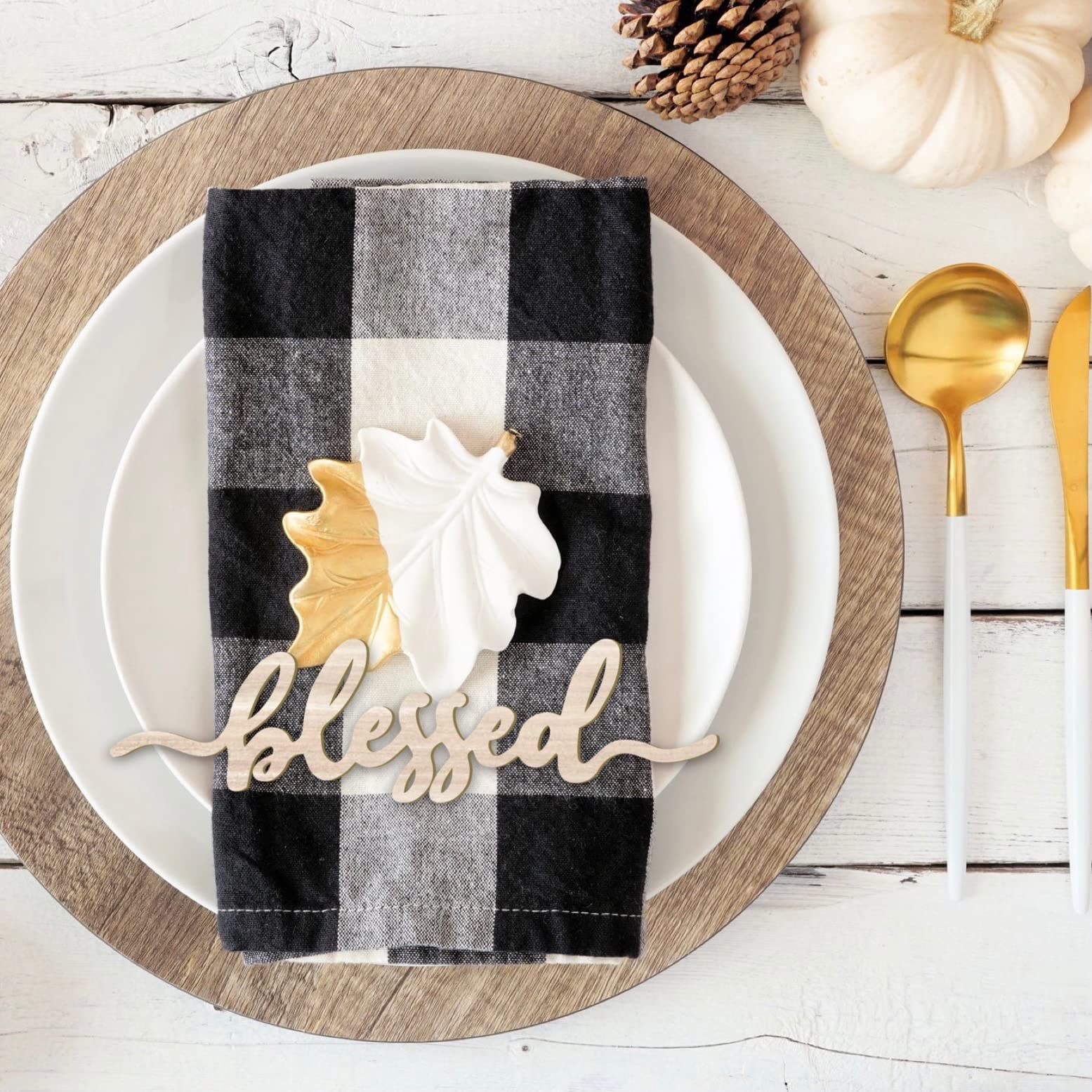 Thanksgiving Place Cards Blessed, Thankful, Grateful Wood Signs Fall Dining Table Plate Ornament Farmhouse Home Table Setting Decor 6 Pack (Grateful)