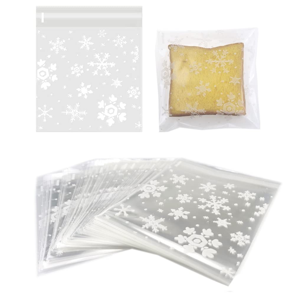 FAZHBARY 100 PCS Snowflake Cellophane Bags 5.4 x 6.8 inch Clear Self Sealing Cellophane Bags Christmas Plastic Bags for Candy Cookie Bakery Supplies