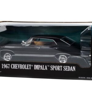 GreenLight 1:24 1967 Chevro&let Impala Sport Sedan - Tuxedo Black 84035 [Shipping from Canada]