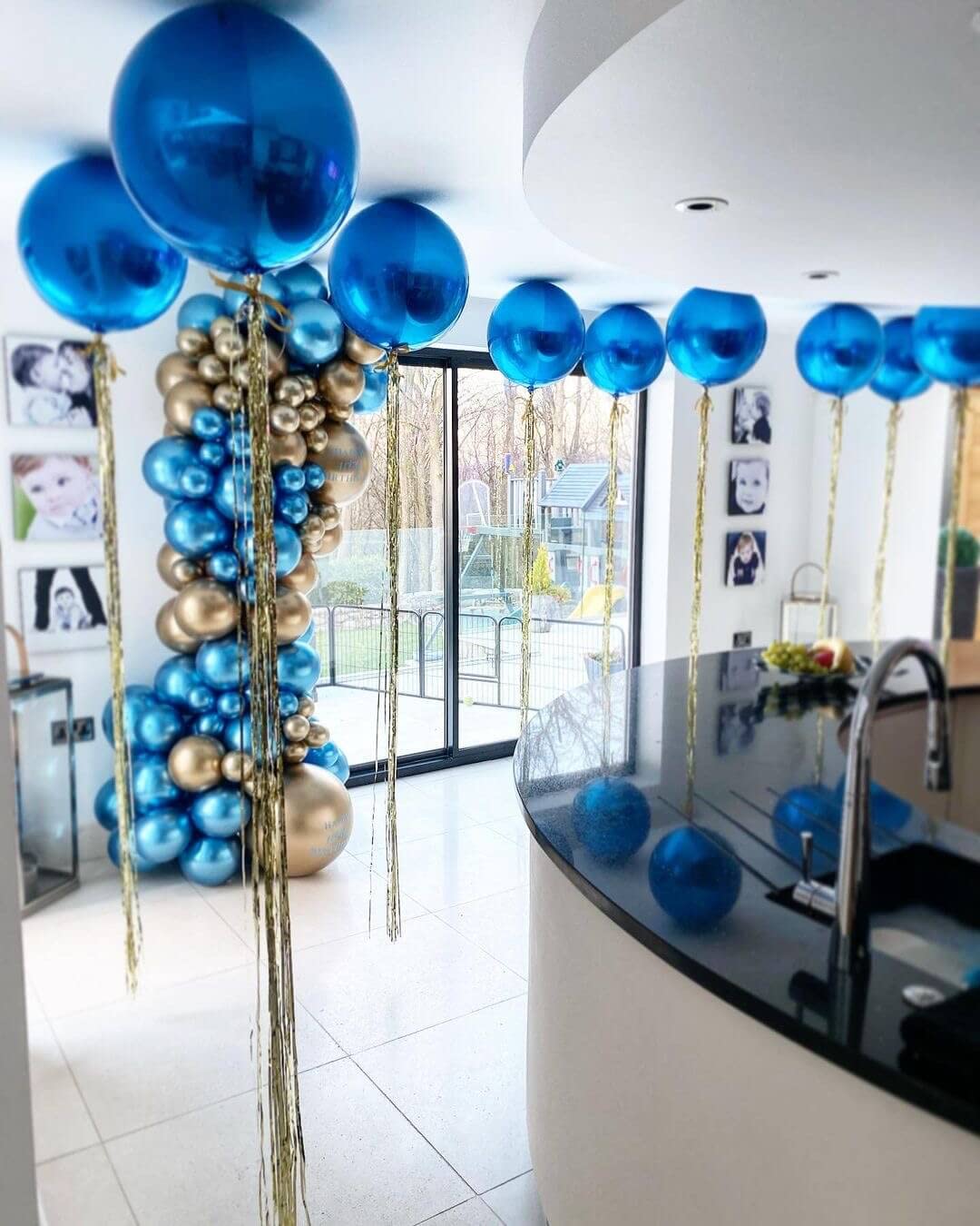 6 Pack Blue Balloons 22 Inch 4D Big Round Foil Balloons Blue Metallic Balloons for Wedding Birthday Bridal Shower Baby Shower Decorations Party Supplies