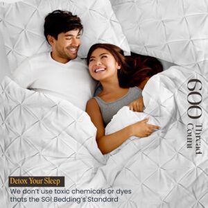 SGI bedding Duvet Cover Oversized Queen Size 600 Thread Count 3 Piece Set - Super Soft Luxury Sateen Weave & Breathable All Season Comforter Cover with Zipper Closure Corner Ties - White Pinch