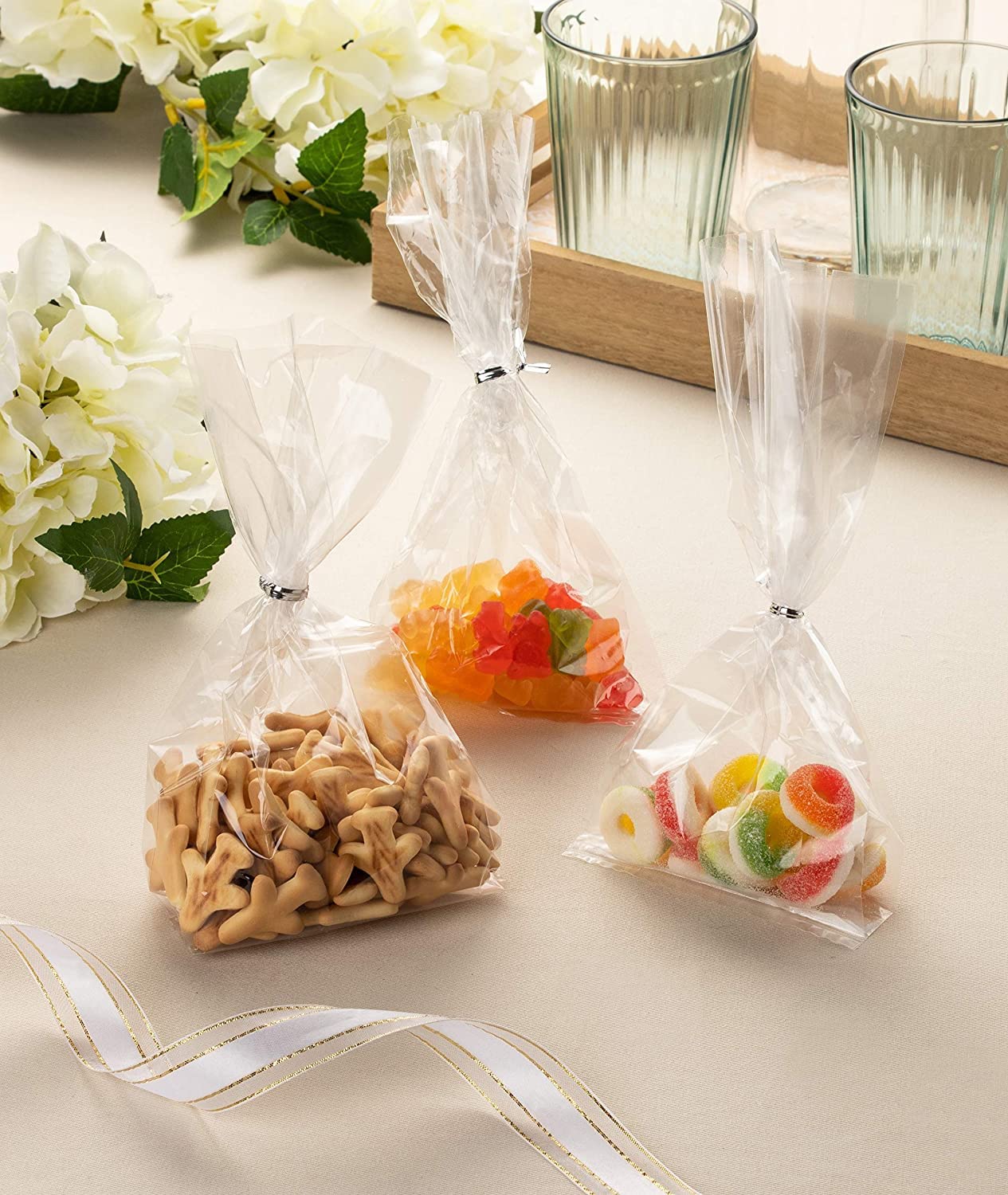 XLSFPY 100PCS Clear Cellophane Bags, 5x7 Small Treat Bags with Ties, Cake Pop Bags, Candy Bags, Goodie Bags, Rice Crispy Treat Bags, Clear Bags for Favors Birthday Party (5'' x 7'')