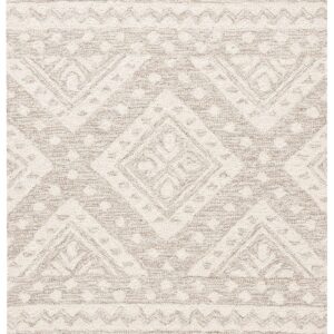 SAFAVIEH Micro-Loop Collection Accent Rug - 2'3" x 5', Beige & Ivory, Handmade Moroccan Boho Tribal Wool, Ideal for High Traffic Areas in Entryway, Living Room, Bedroom (MLP501B)