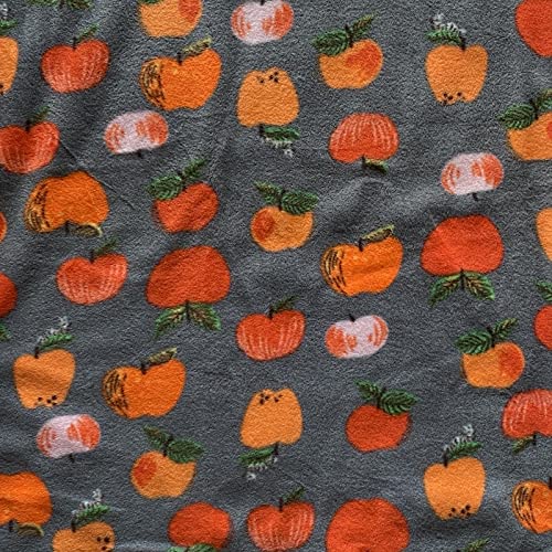 Apples on Gray Anti-Pill No-Sew Throw Fleece Fabric Kit (50x60)