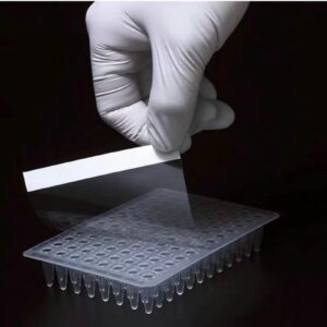 pcr sealing film - 96 well plate sealing film - transparent self-adhesive 130 x 80mm(pack of 100 sheet)