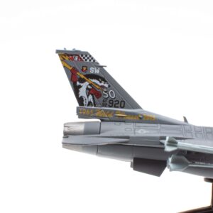 OPO 10 - Military Fighter Aircraft 1/100 F-16CM Fighting Falcon / 50th Anniversary of Wild Weasel/USAF 20th FW 2015 - CP36