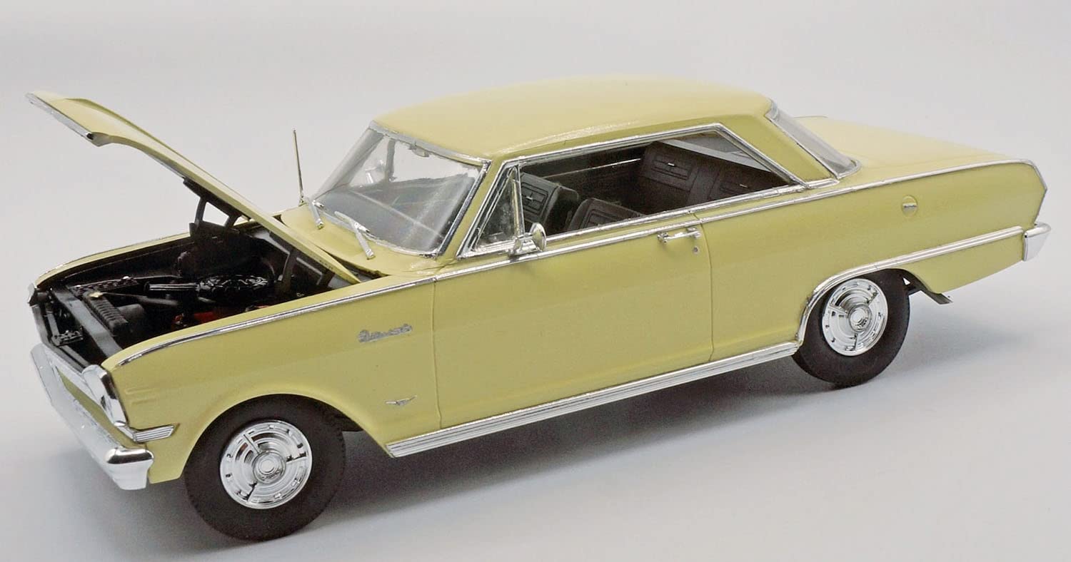 Moebius 2320 1964 Nova Super Sport Coupe Model Car Kit