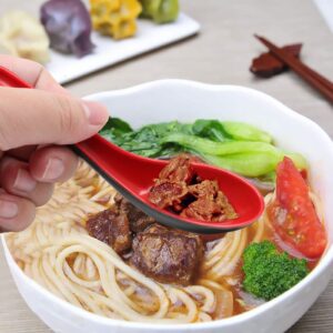 Cionyce 2PCS Asian Soup Spoons, Chinese Japanese Miso Ramen Wonton Dumpling Pho Rice Noodle Soba Soup Spoons, Red and Black Melamine Spoons