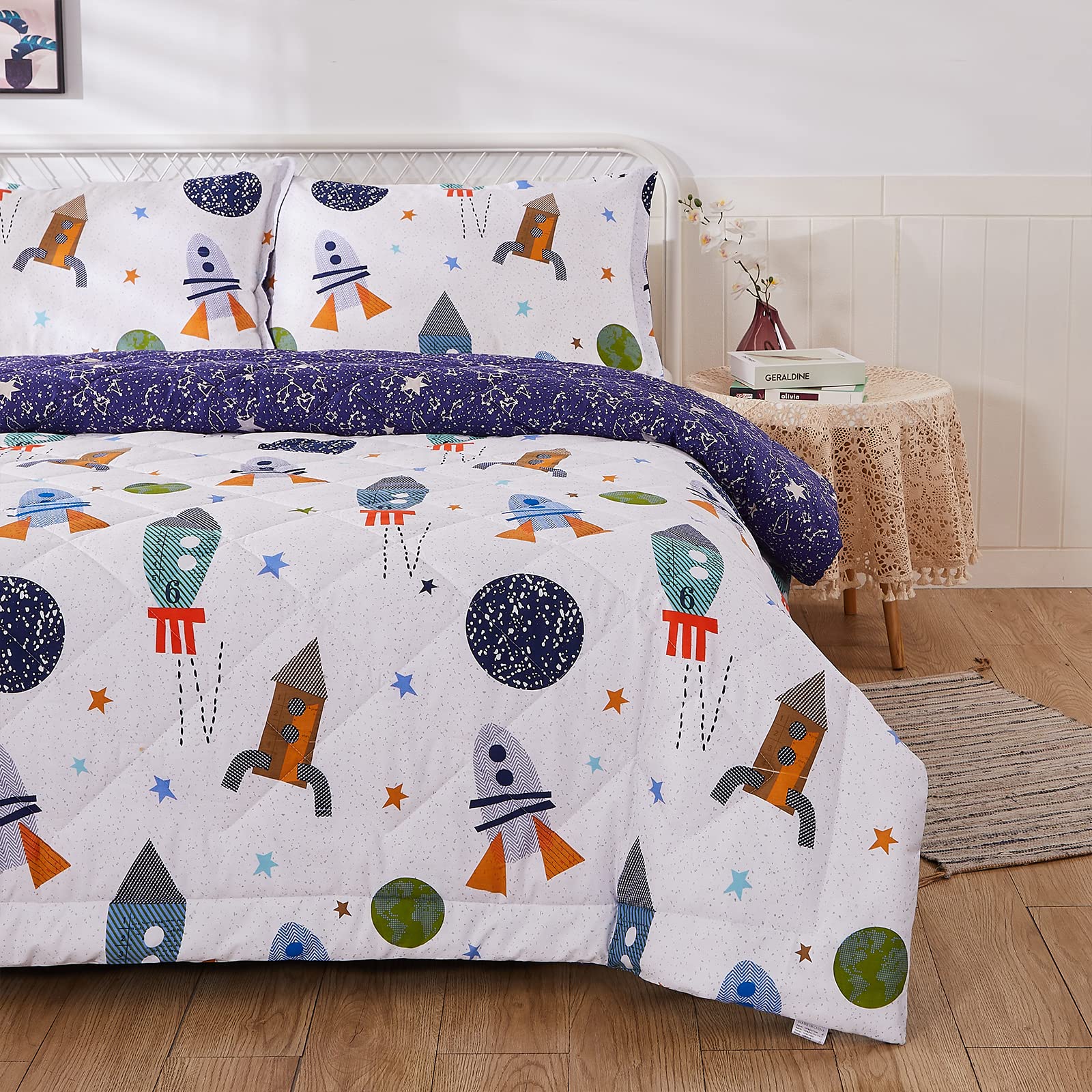 Brandream Kids Bedding Set Twin Size Space Boy Girl Cotton Comforter Set Space Rocket Galaxy Bedroom 3-Piece