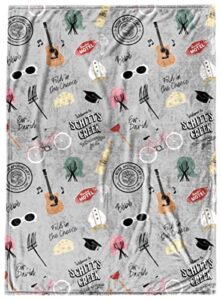 jay franco schitt's creek iconic moments throw blanket - measures 50 x 70 inches - fade resistant super soft fleece bedding (official schitt's creek product)