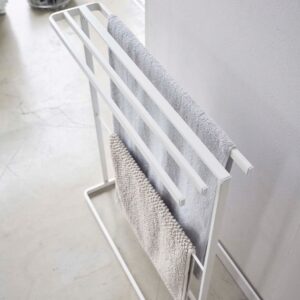 Yamazaki 5576 Bath Towel Hanger, Can be hung from the Side, Slim, White, Approx. W 25.6 x D 5.9 x H 29.5 inches (65 x 15 x 75 cm), Tower Tower, Towel Hanger, Clothes Drying