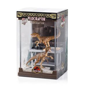 The Noble Collection Jurassic Park Dinosaur Velociraptor