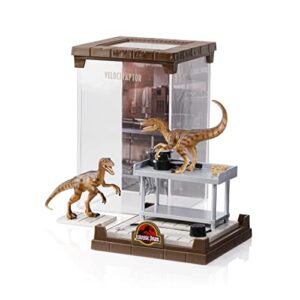 The Noble Collection Jurassic Park Dinosaur Velociraptor