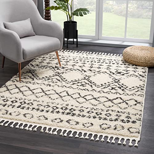 Hauteloom Duncans Farmhouse Shag Area Rug – Plush Pile Living Room & Bedroom Rug with Fringe – Beige, Charcoal, Gray - 6'7" x 9'