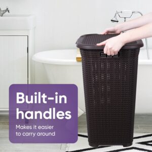 Plastic Laundry Hamper with Lid, Knit Designed Laundry Hamper Basket, 50 Liter Brown Cloths Hamper Organizer with Cut-out Handles. Space Saving for Laundry Room Bedroom Bathroom.