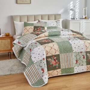 Patchwork Quilt Set Twin Size, 2 Pieces Green White Floral Plaid Design Summer Bedspread Coverlet Set, Soft Microfiber Reversible Lightweight Bed Cover for Kids (68" x 86", 1 Quilt+ 1 Pillow Sham)