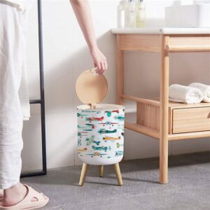 KCDCYCZEAL Small Trash Can with Lid Airplanes Boys Round Recycle Bin Press Top Dog Proof Wastebasket for Kitchen Bathroom Bedroom Office 7L/1.8 Gallon