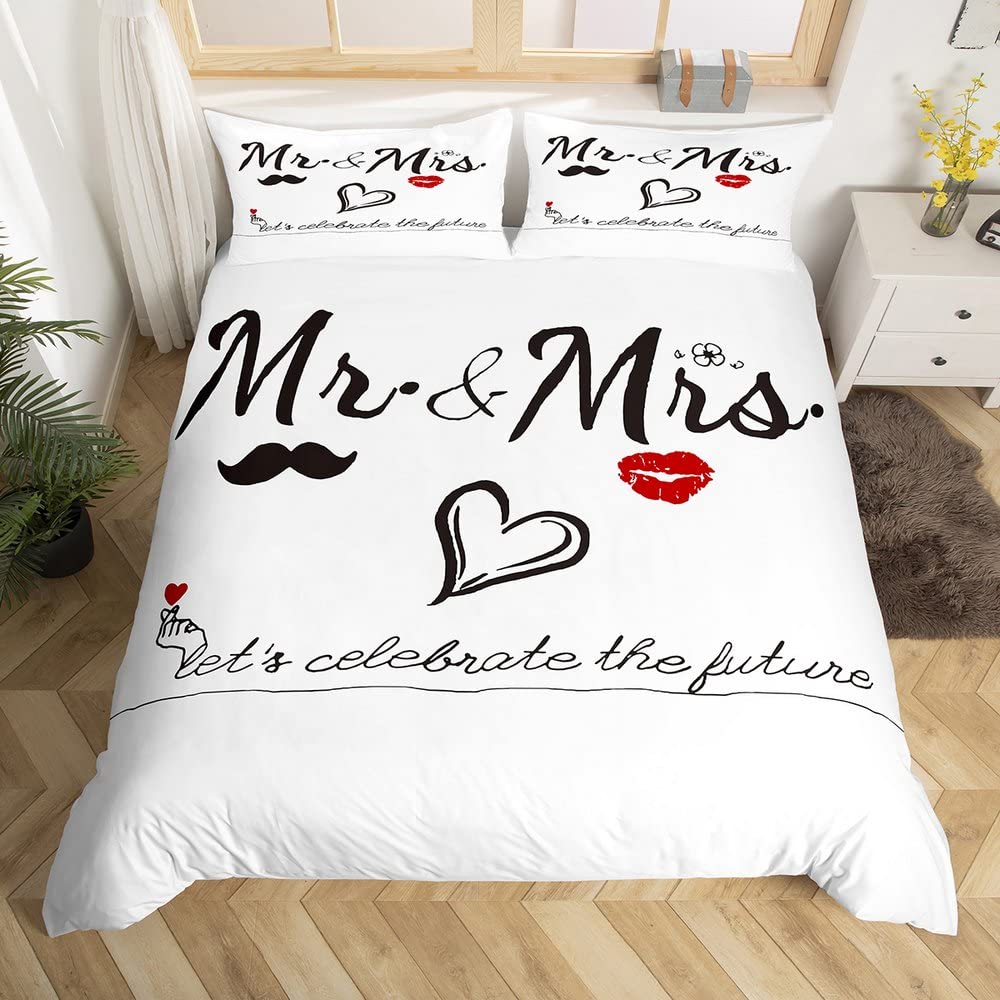 Mr Mrs Bedding Set for Couples Bride and Groom Wedding Comforter Cover Black White Creative Funny Quotes Duvet Cover Modern Valentine Day Gift Bed Set King Size Bedding Collection (No Comforter)