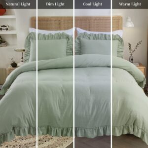 GlowSol Duvet Cover Queen Size, 3 Pieces (90x90 Inch 1 Duvet Cover, 2 Pillowcases) Soft Washed Microfiber Duvet Cover Set Shabby Chic Home Bedding Duvet Covers with Button Closure, Green