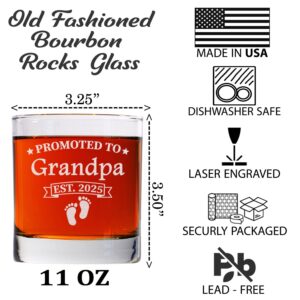 CARVELITA Promoted To Grandpa Est 2025 Whiskey Glass - 11oz Old Fashioned Bourbon Rocks Glass - First Time Grandparents Gifts - Grandparent Announcement - New Grandparent Gifts First Time, Papa To Be