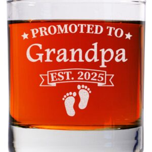 CARVELITA Promoted To Grandpa Est 2025 Whiskey Glass - 11oz Old Fashioned Bourbon Rocks Glass - First Time Grandparents Gifts - Grandparent Announcement - New Grandparent Gifts First Time, Papa To Be