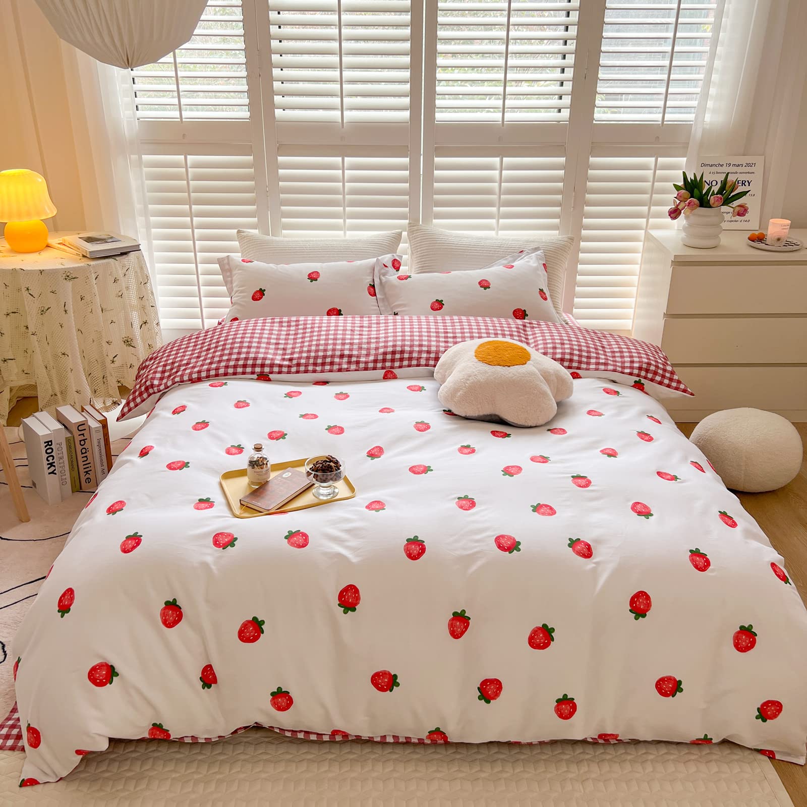 BlueBlue Strawberry Kids Duvet Cover Set Queen 100% Cotton Bedding for Boys Girls Teens Cartoon Red Strawberry Pattern 1 Fruit Full Comforter Cover 2 Pillow Shams (Queen)