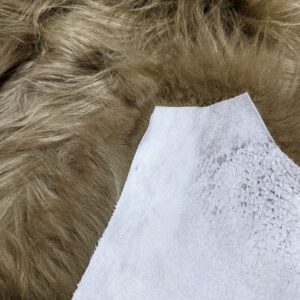 Home Collezione by Salvani Sheepskin Rug Throw Genuine Icelandic (Frosted Brown Curly)