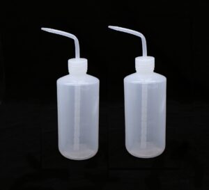 huohuo plastic wash bottle 2 pcs ldpe squeeze bottles economical plastic squeeze bottle, for chemistry,medical, tattoo,science lab & gardening various industries(500ml)