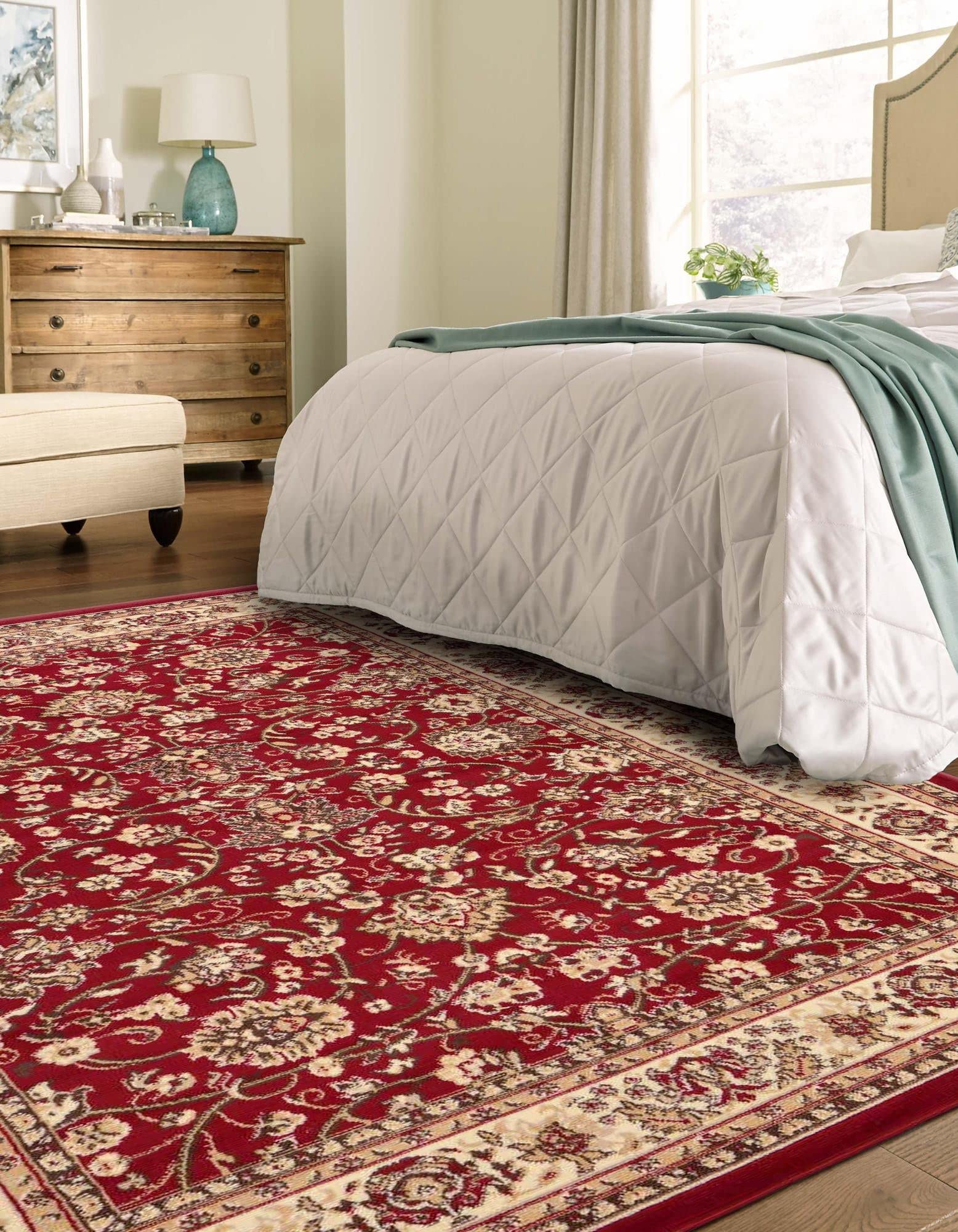 Rugs.com Yasmin Collection Rug – 6' x 9' Burgundy Medium Rug Perfect for Bedrooms, Dining Rooms, Living Rooms