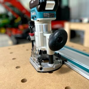 ToolCurve Guide Rail Adapter Compatible with Makita Plunge Trim Router - Made in USA