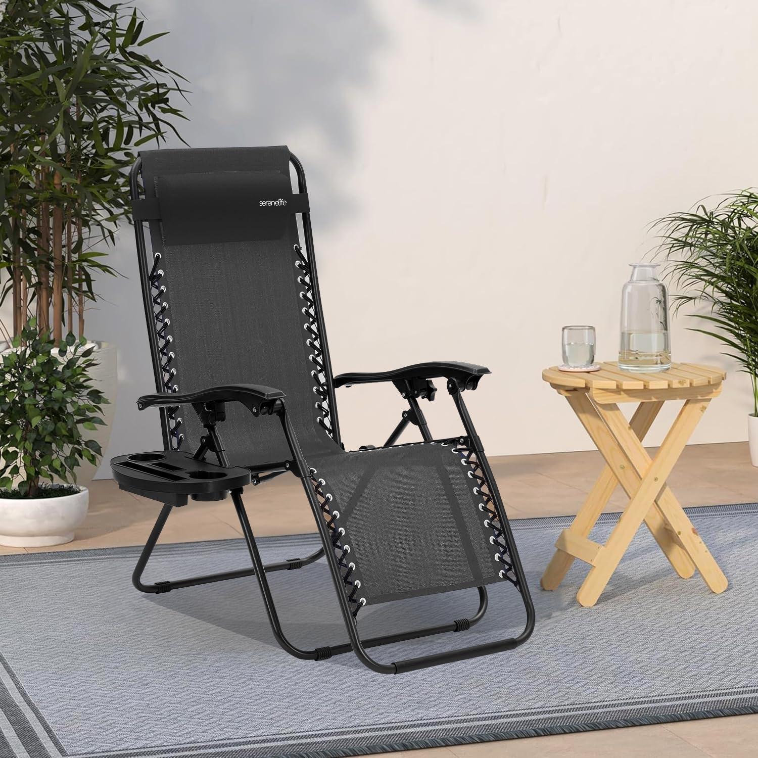 SereneLife Zero Gravity Chairs Set of 2 - Adjustable Steel Mesh Lawn Chairs - Outdoor Lounge Chairs with Detachable Cup Holder Tray - Foldable Outdoor Chair with Removable Pillows - Black