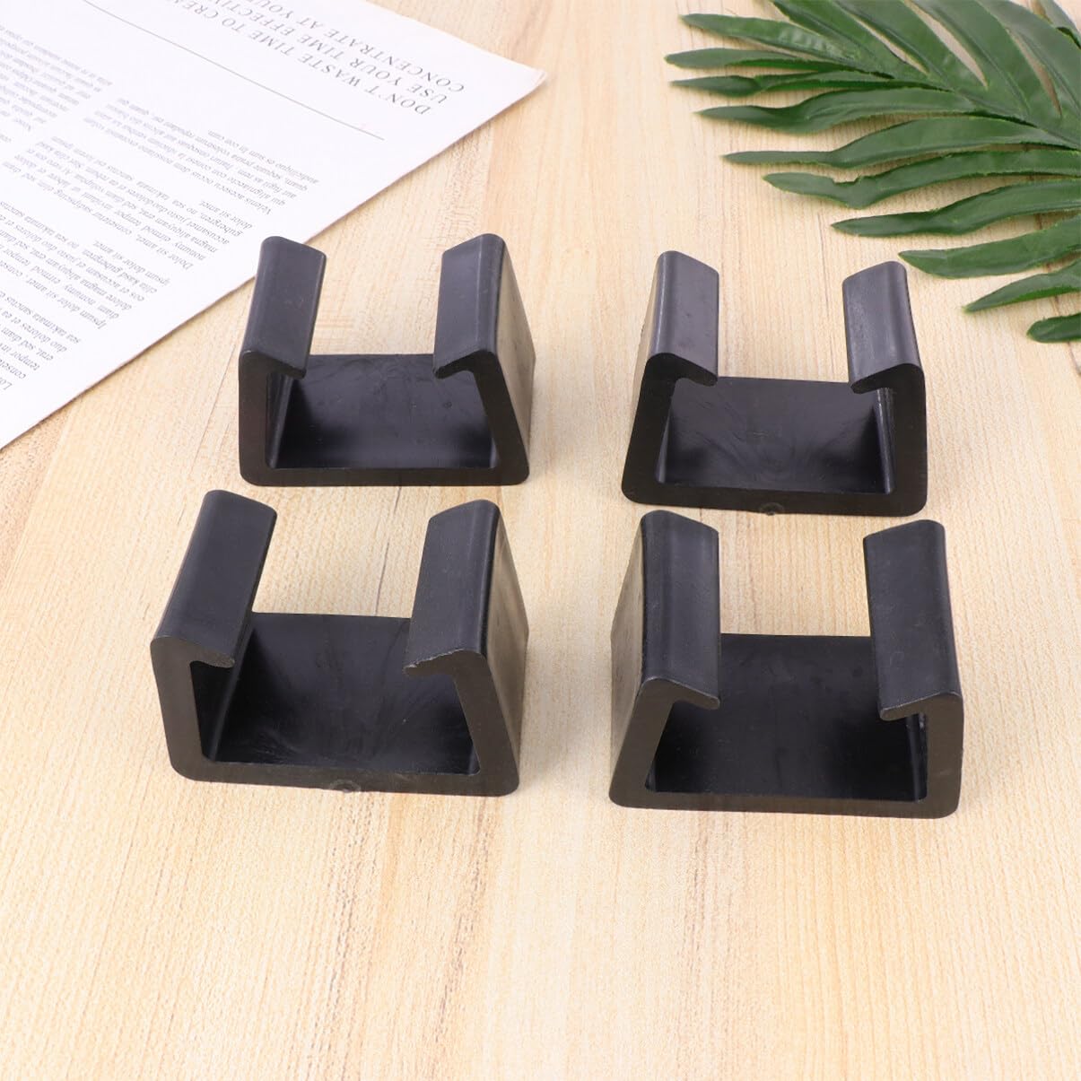 POPETPOP Outside Furnishings 4Pcs Outdoor Furniture Clips- Sectional Sofa Furniture Chair Clip, Wicker Chair Fasteners Home Accessory for Home Shop Office (Black) Outdoor Sofa