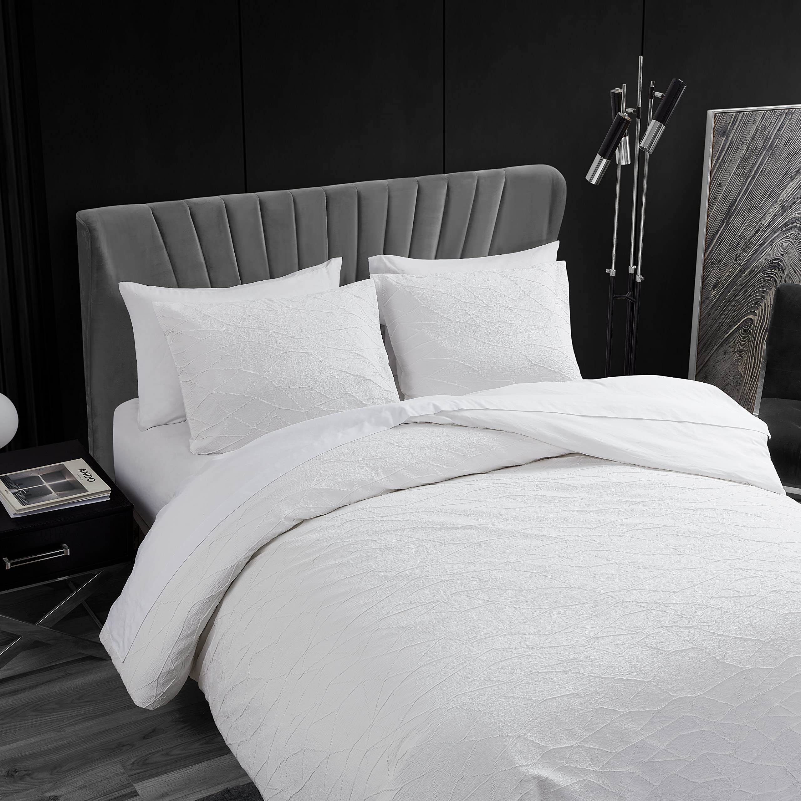 Vera Wang - Queen Duvet Cover Set, Luxury Bedding with Button Closure, Includes Matching Shams (Abstract Crinkle White, Queen)