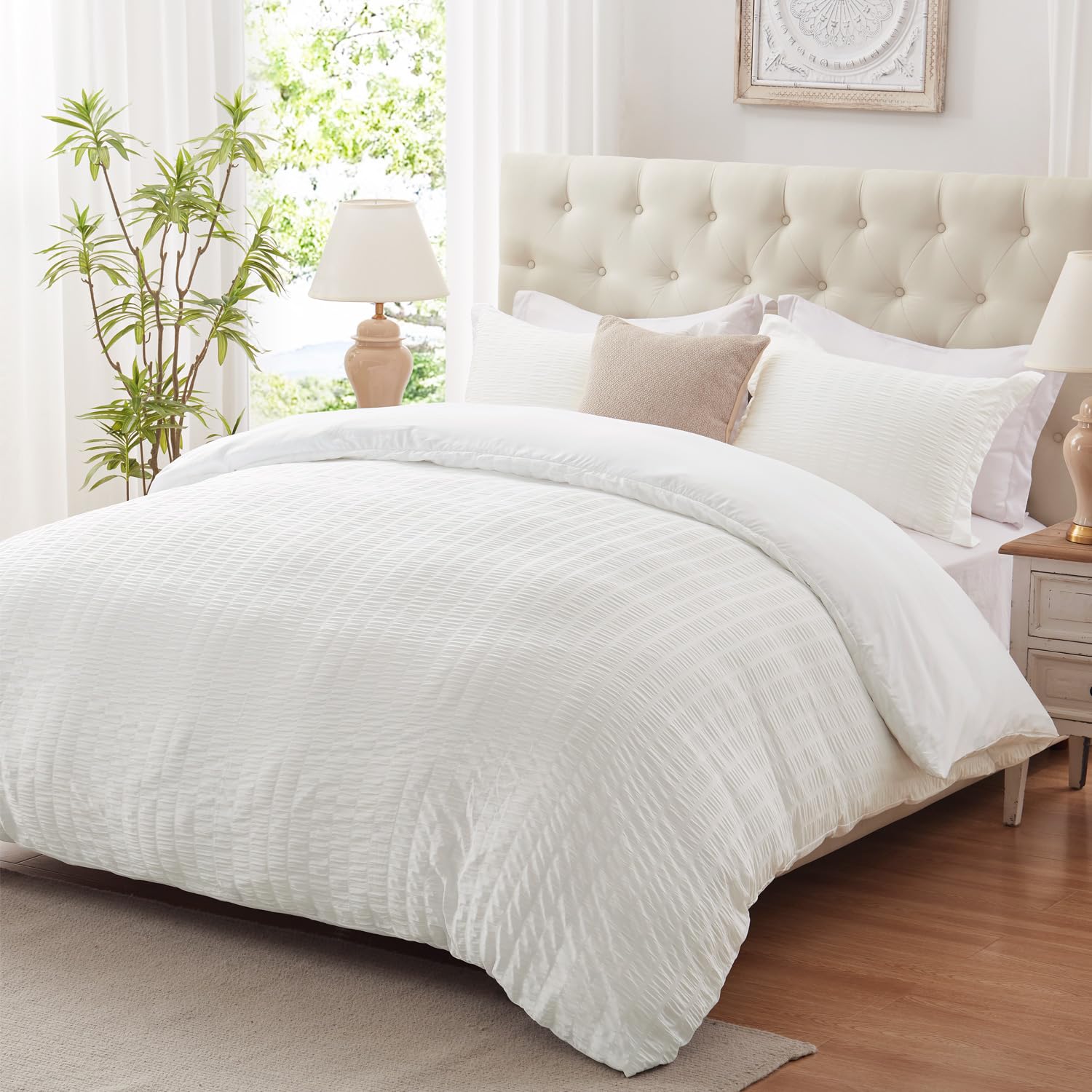 cozyide White Duvet Cover Queen Size, 3 Pieces Bedding Duvet Covers, Soft Breathable Seersucker Duvet Cover Set with Zipper Closure and Corner Ties (1 Duvet Cover 90"x90" + 2 Pillow Shams 20"x26")