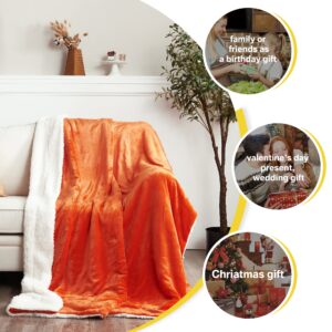 NICETOWN Fall Blanket Sherpa Fleece Throw Blanket for Couch, Winter Warm Fuzzy Soft Blankets and Throws for Sofa, Velvet Reversible Luxurious Blanket for Home/Bed/Kids,50 inches x 60 inches, Orange