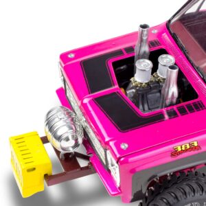 Level 4 Model Kit 1978 Chevrolet Blazer Pickup Truck Pulled Pork Pulldozer 1/24 Scale Model by Revell