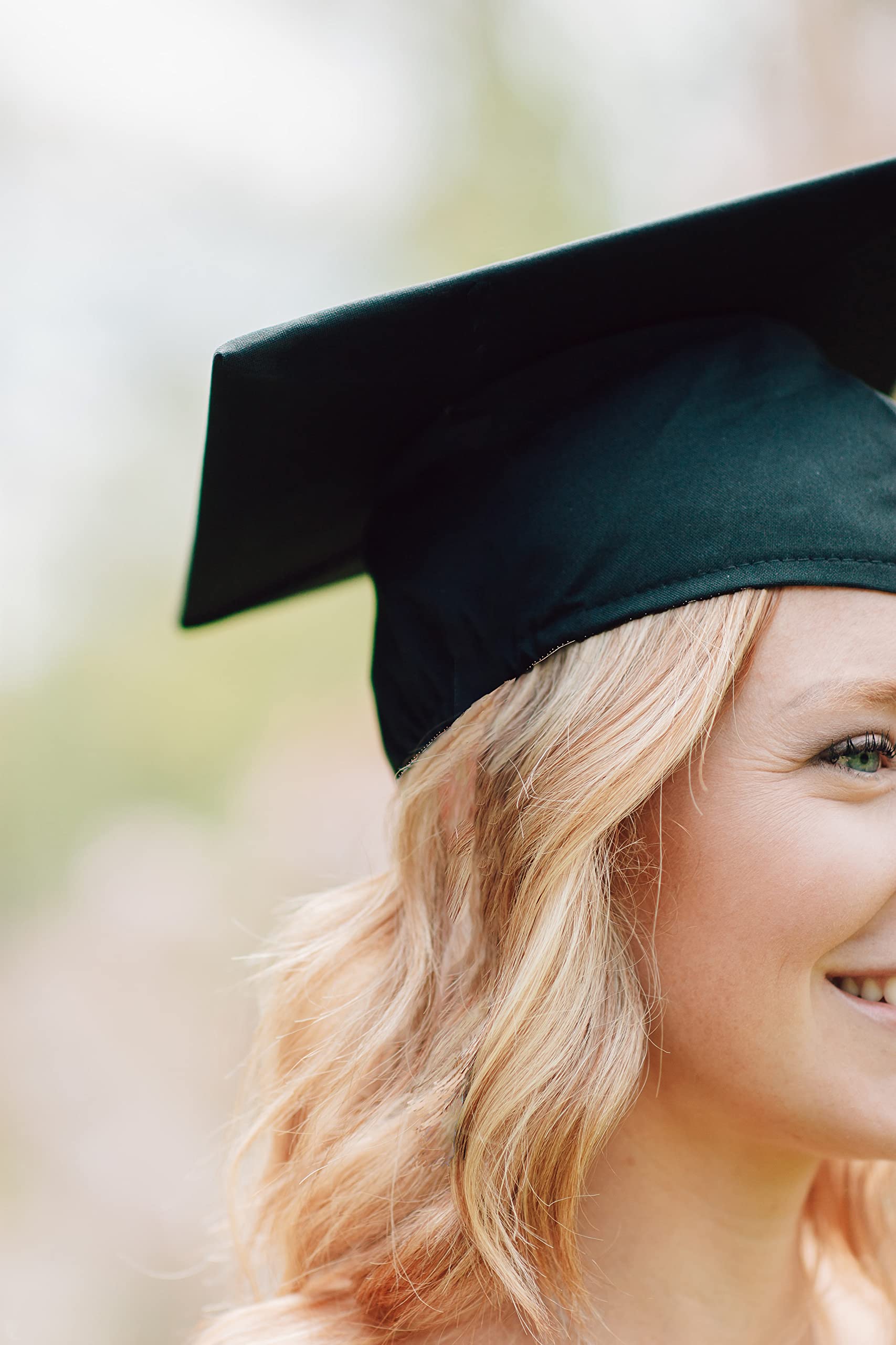 YIIOSS Graduation Cap with 2024 Tassel Year Charm Black Graduation Cap for High School & Bachelor