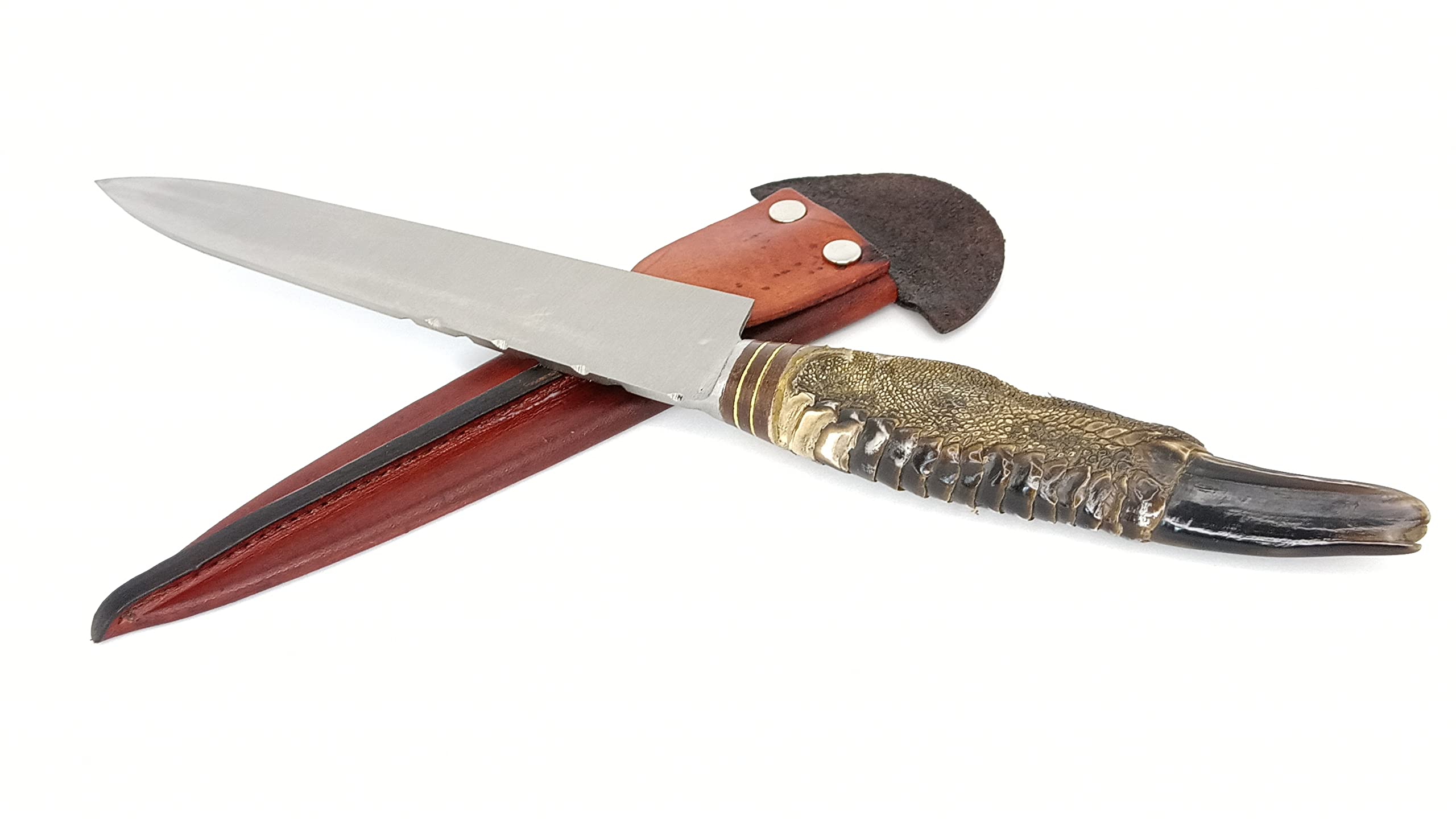 High durability handcrafted gaucho knife with ñandu nail handle, 420 MoV stainless steel made in Tandil Argentina