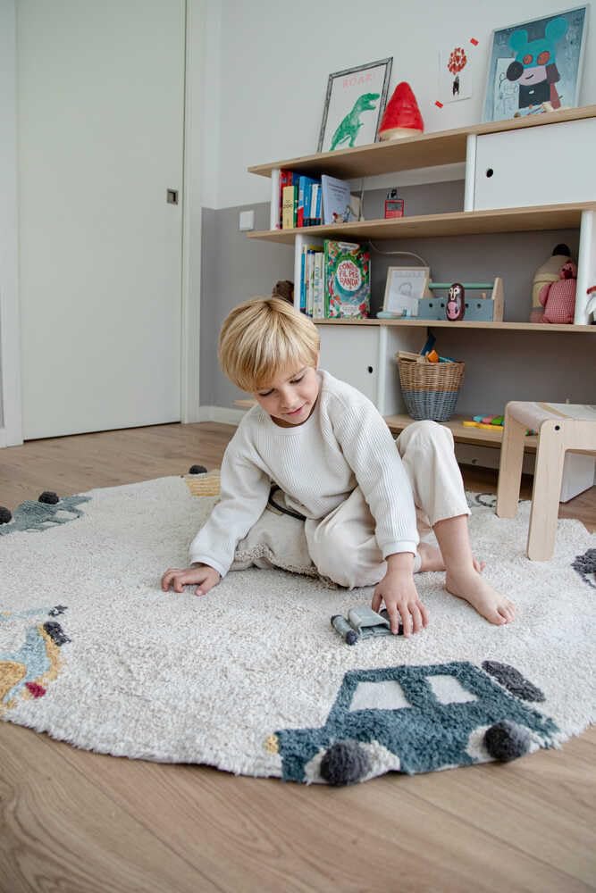 Lorena Canals| Washable Area Rugs for Kids Eco City - Wheels, Handmade in Natural, Ø 4' 7"